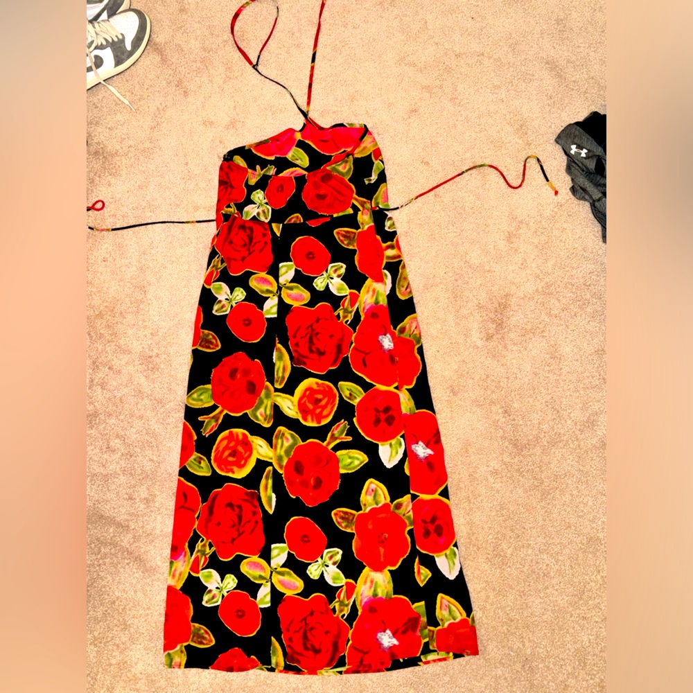 Boutique brand Women’s Halter Maxi Dress